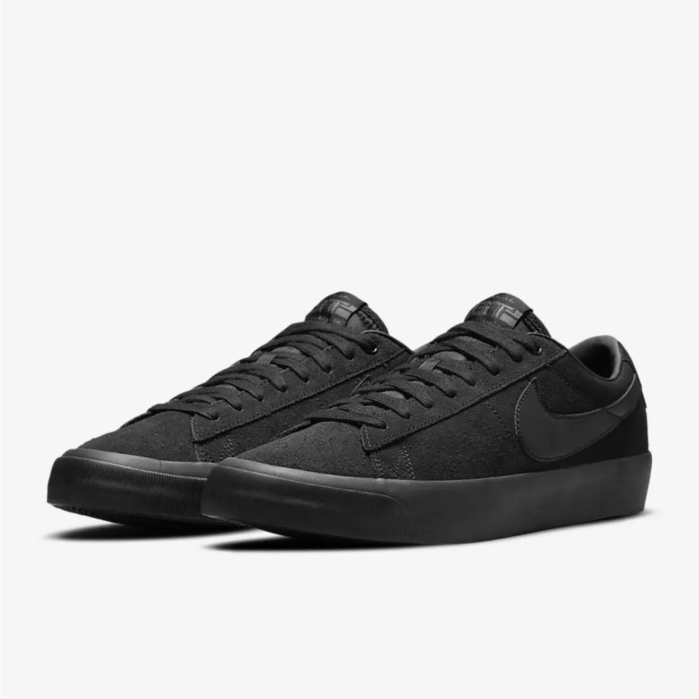 Nike SB Zoom Blazer Low Pro GT - LIKE NEW 11